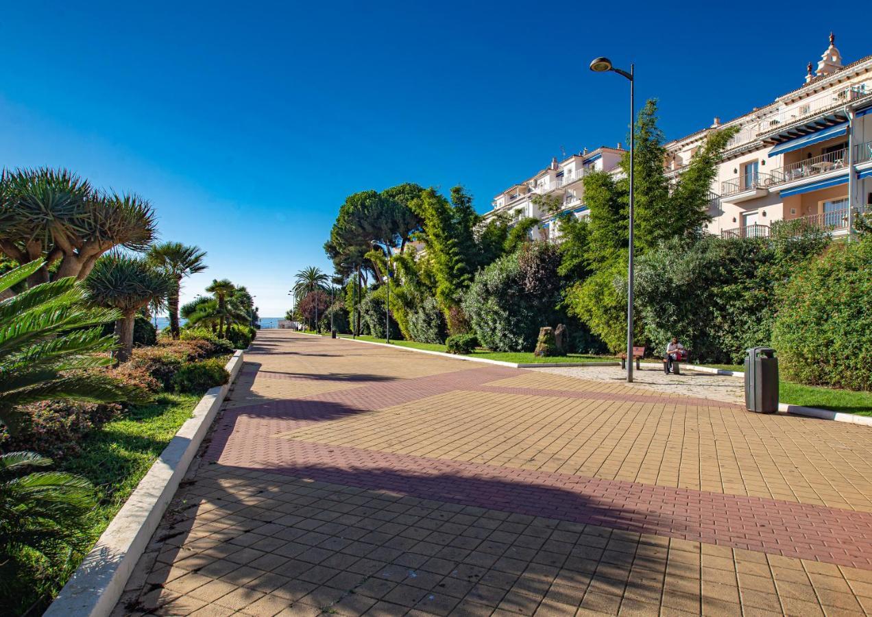 Apartamento Modern - 2 Bedrooms, Beachside - Puerto Banus Marbella